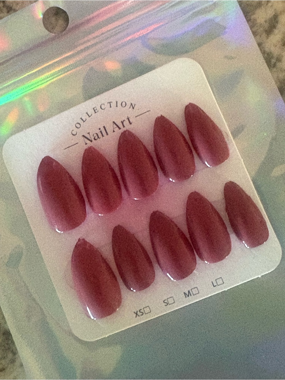 Press-On Almond Nails in Mauve Pink